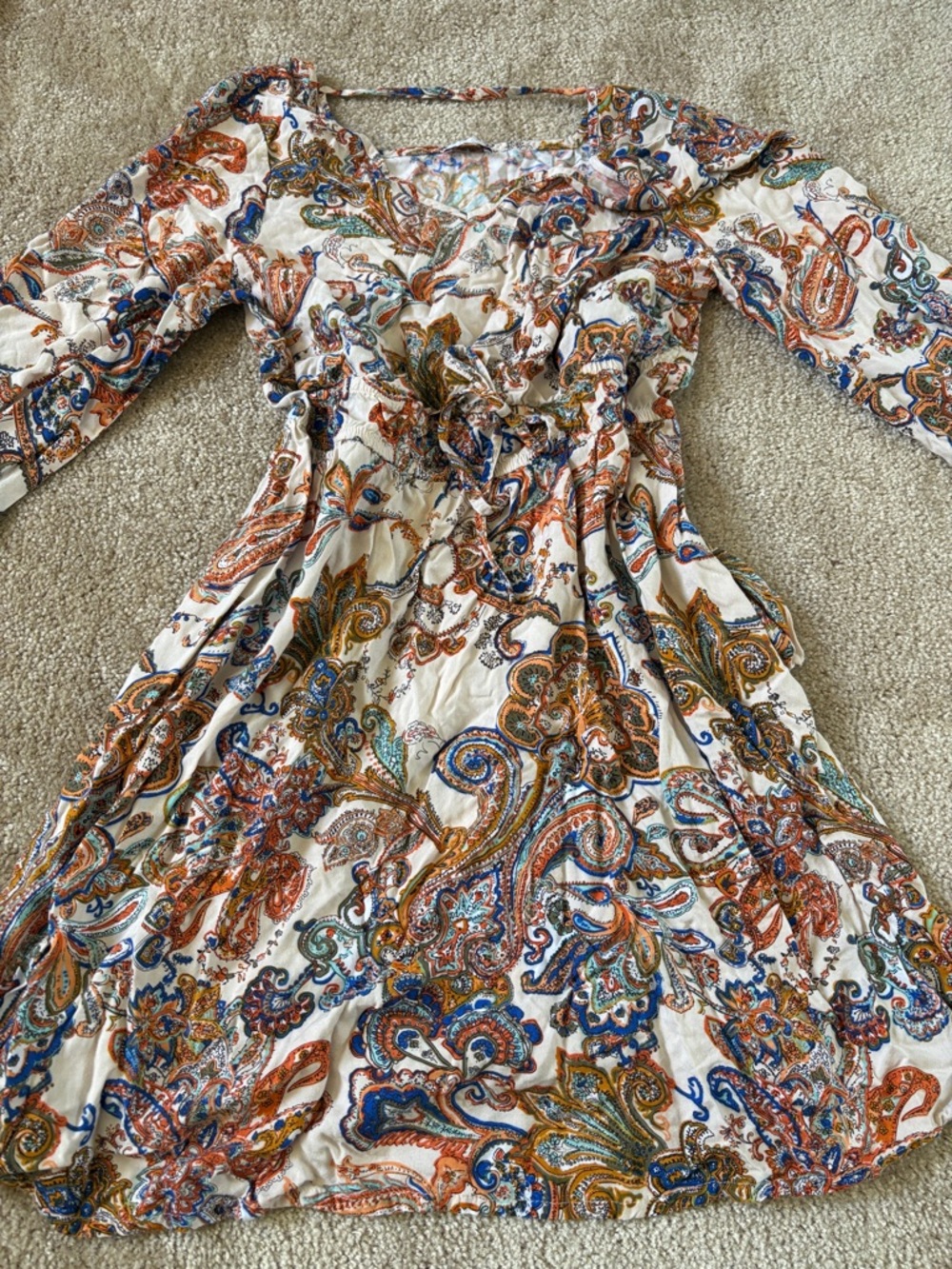 Women's Paisley Print V-Neck Dress - Cream Multi